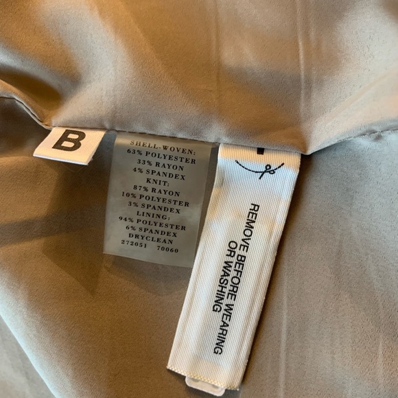 Ann Taylor dress size 10 sleeveless lined dress. - Picture 5 of 6